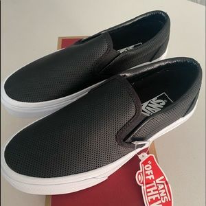 Brand new Vans Classic Black Leather Slip-on’s Size 6 men’s 7.5 women’s